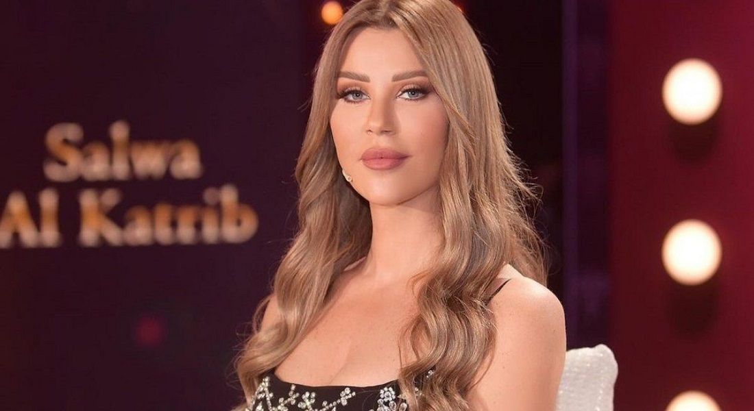 هنا لبنان كارلا حدّاد بإطلالة عصرية مفعمة بالحياة 